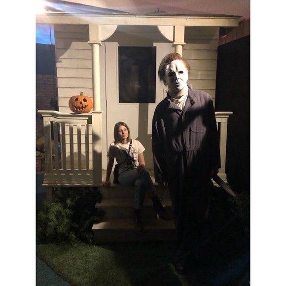 Meet your Posher, Julie - Picture 1 of 1